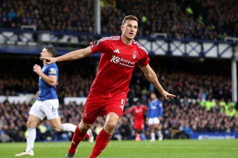 فانتازي يلا كورة.. تغير سعر كريس وود بعد هاتريك برايتون